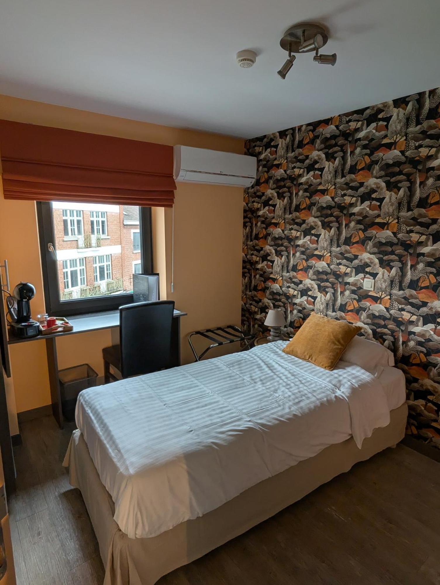 A Fleur De Couette Hotel Auvelais Luaran gambar