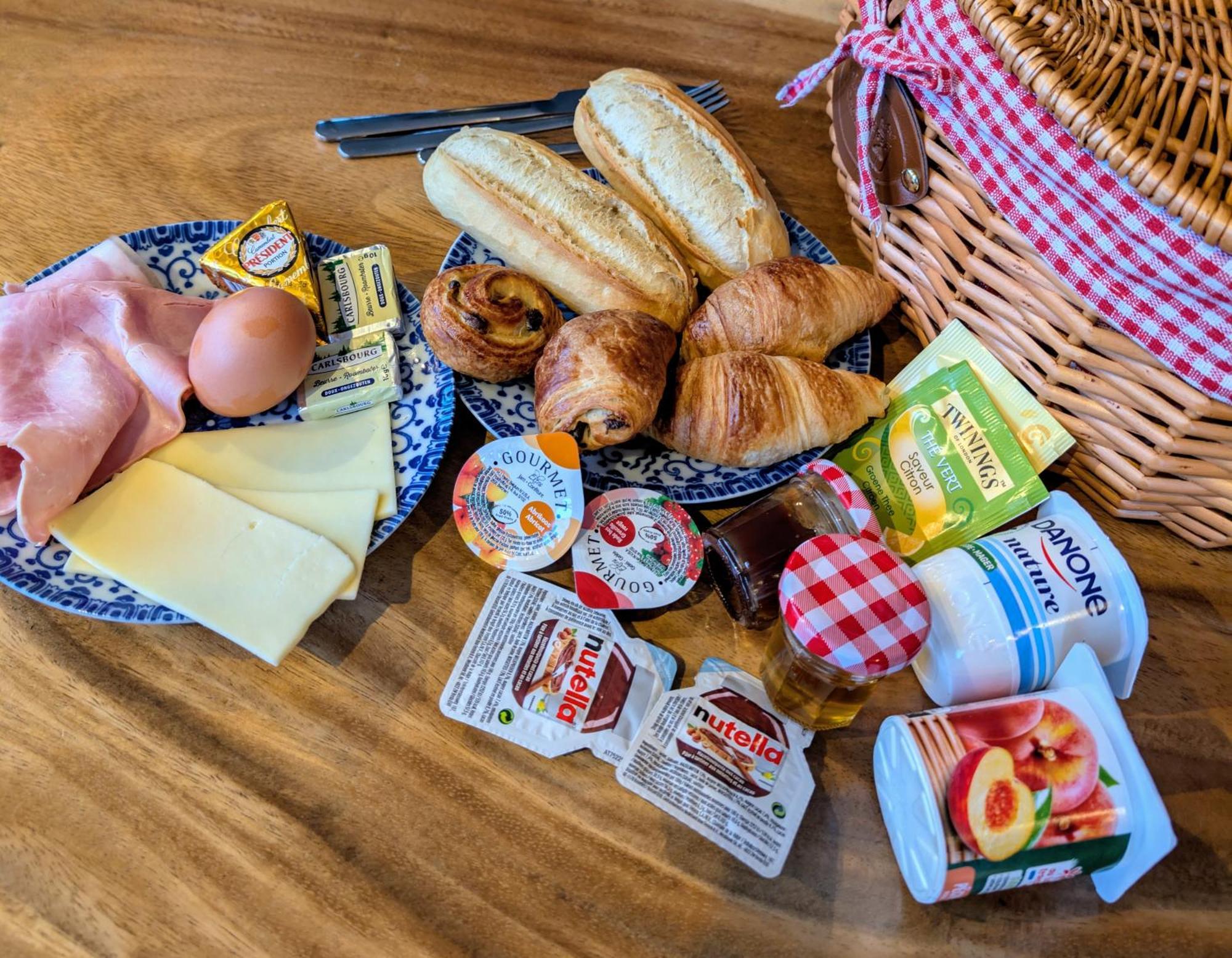 A Fleur De Couette Hotel Auvelais Luaran gambar