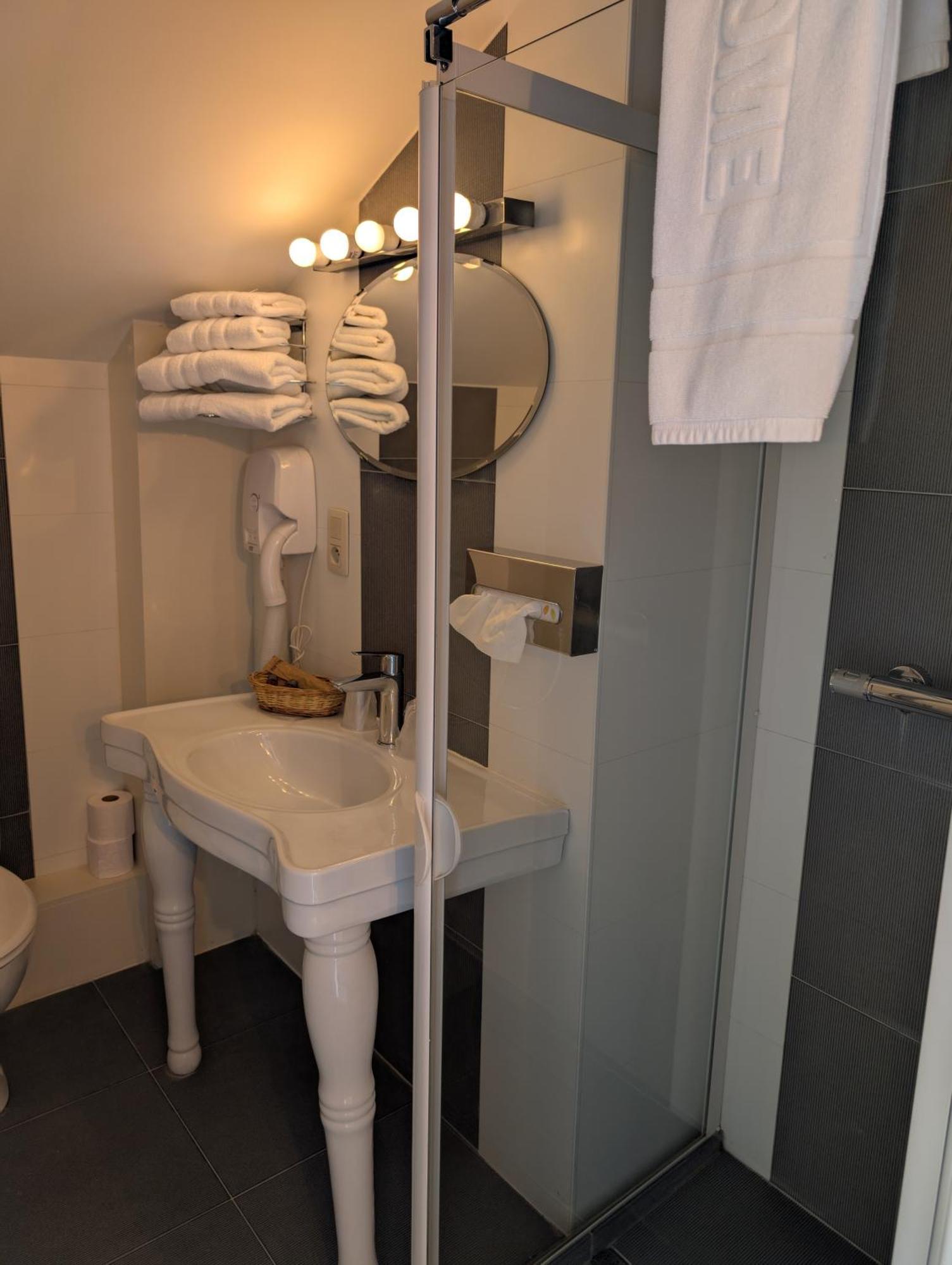 A Fleur De Couette Hotel Auvelais Luaran gambar